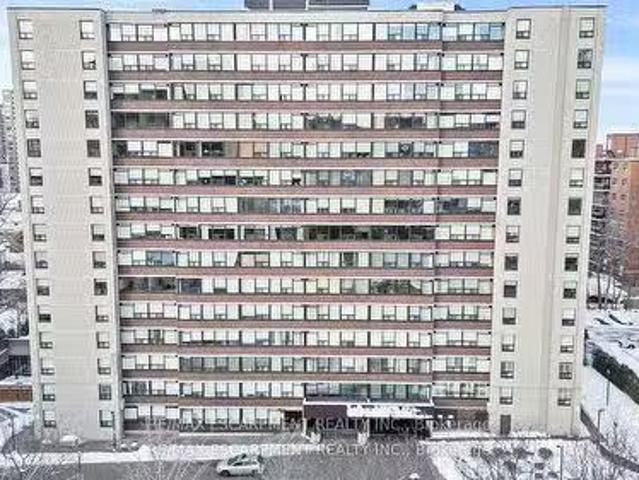 805 120 Duke Street, Hamilton, ON, L8P 4T1 condo for sale.