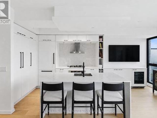 805 41 Dovercourt Road, Toronto, ON, M6J 0G6 condo for sale | Listing ID C13239 | Royal LePage