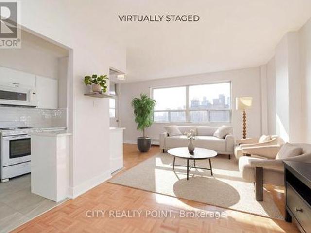 805 490 Eglinton Avenue E, Toronto, ON, M4P 1M4 lease for lease | Listing ID C13487 | Royal LePage