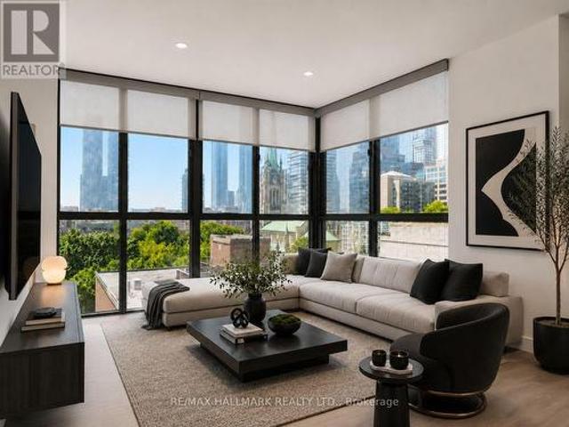 805 95 Lombard Street, Toronto, ON, M5C 2V3 condo for sale | Listing ID C13560 | Royal LePage