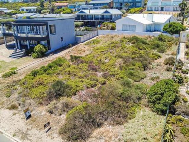 805 m² Land available in Pearl Bay