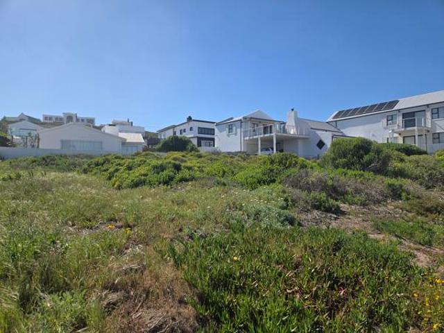 805 m² Land available in Pearl Bay