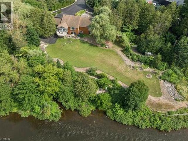 8060 Wellington Rd 18, Fergus, ON, N1M 2W5 house for sale | Listing ID 40848 | Royal LePage