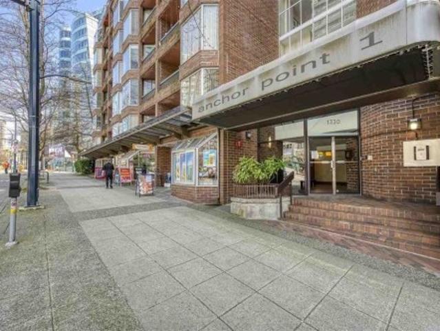 806 1 Burrard Street, Vancouver, BC, V6Z 2B8 Single Family Property For Sale | Listing ID R3135 | Royal LePage
