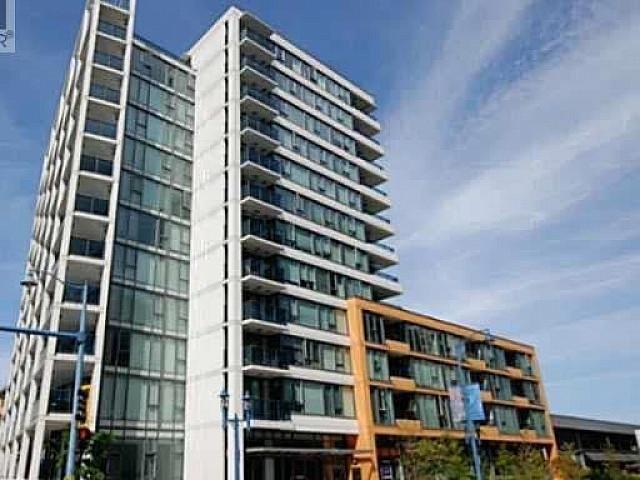 806 7117 Elmbridge Way Richmond, British Columbia
