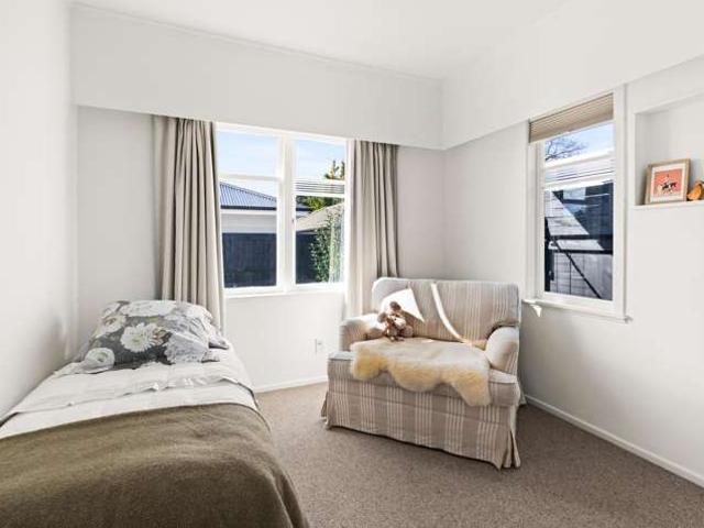 806B Maitland Crescent, Mayfair, Hastings