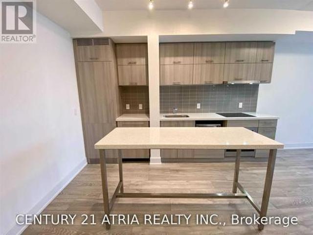 807 180 Enterprise Boulevard, Markham, ON, L6G 0G4 lease for lease | Listing ID N13537 | Royal LePage