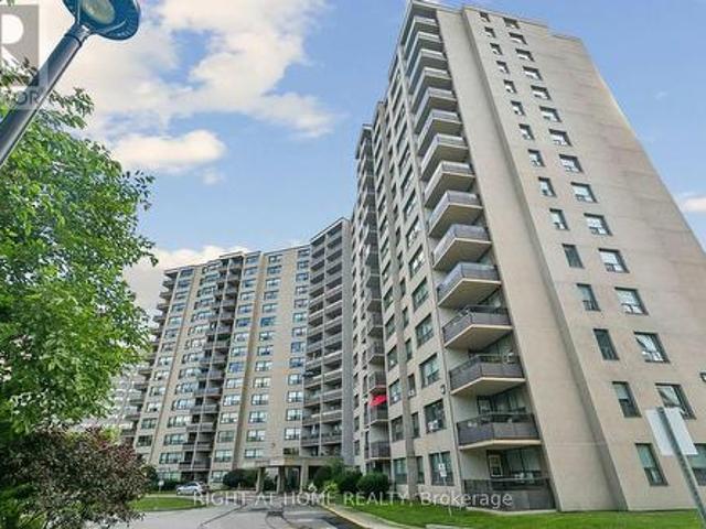 807 451 The West Mall, Toronto, ON, M9C 1G1 condo for sale | Listing ID W13581 | Royal LePage