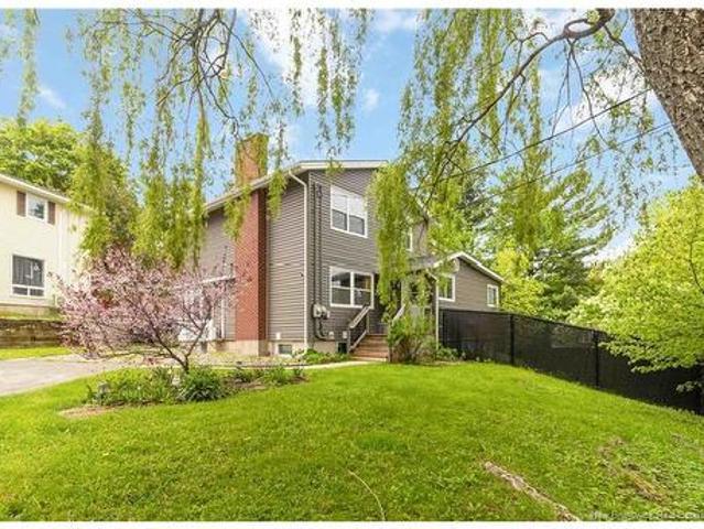 807 Smythe, Fredericton, NB, E3B 3G6 house for sale | Listing ID NB140983 | Royal LePage