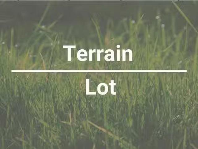 808Z 4E Avenue, Laval Fabreville, QC, H7R 4K3 vacant land.