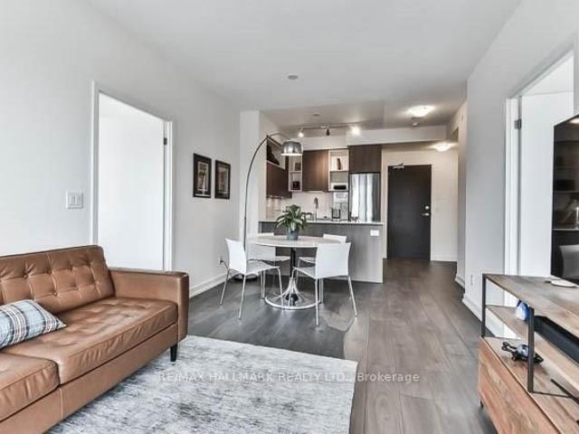 808 200 Sackville Street, Toronto | Sold, C12865 | Condos. Ca