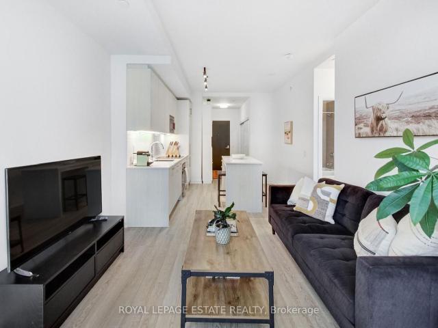 808 286 Main Street, Toronto | Sold, E12586 | Condos. Ca