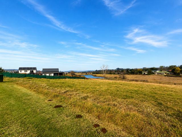 808 m² Land available in St Johns Village