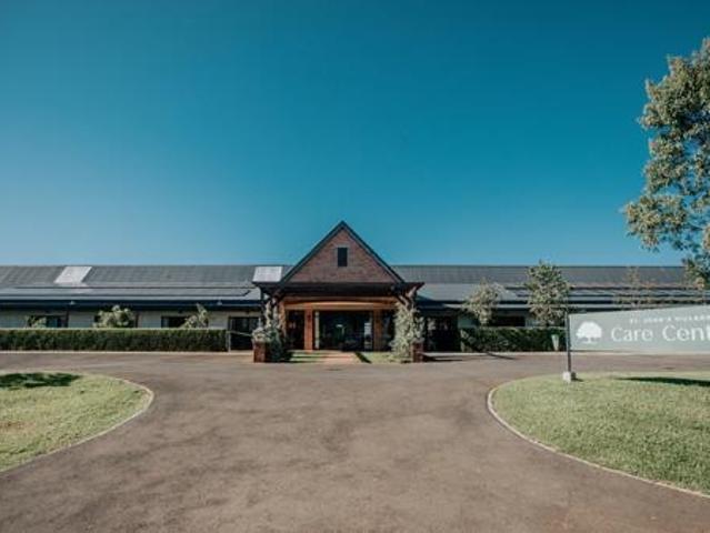 808 m² Land available in St Johns Village