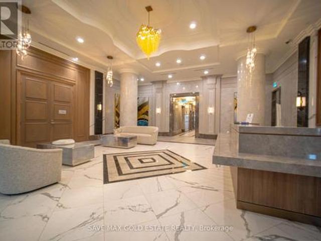 809 30 Elm Drive W, Mississauga, ON, L5B 1L9 condo for sale | Listing ID W12266 | Royal LePage