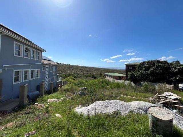 809 m² Land available in Wavecrest