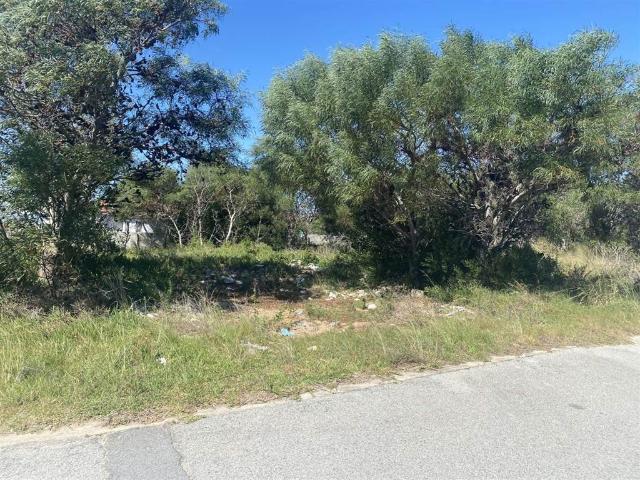 809 m² Land available in Fairview