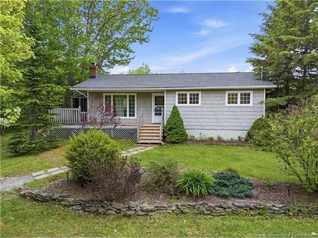 809 Pine Glen Road, Riverview, NB, E1J 1R7 house for sale | Listing ID NB140499 | Royal LePage