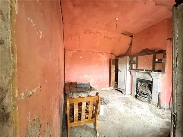 80,000 | Thatch, Ballagh, Menlough, Ballinasloe, Co. Galway Pat Callanan Property Sales 5004 MyHome. Ie Residential