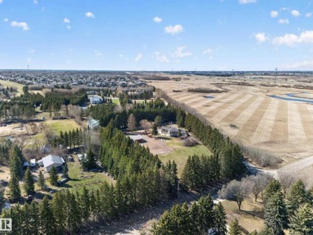 80 23 Wye Rd, Rural Strathcona County, AB, T8B 1K4 Luxury House for sale | Listing ID E4501 | Royal LePage Carriage Trade Luxury Properties