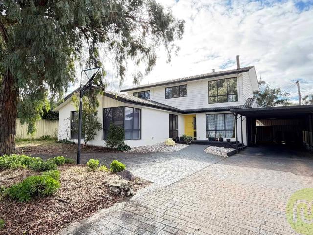 80 Tepper Circuit, Kambah ACT 2902 McIntyre Property