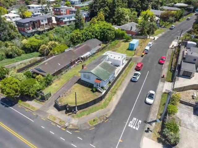 80 Alfriston Road, Manurewa East, Manukau City