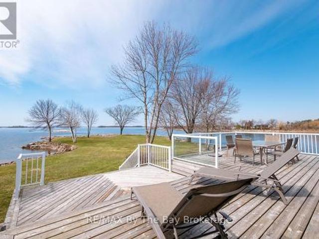 80 Arbour Trail, Tay, ON, L0K 2C0 house for sale | Listing ID S12172 | Royal LePage