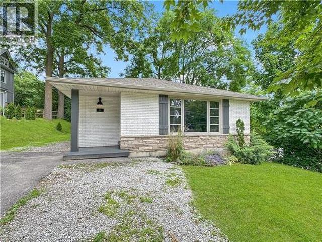 80 Banff Street, Caledonia, ON, N3W 1C3 house for lease | Listing ID 40846 | Royal LePage