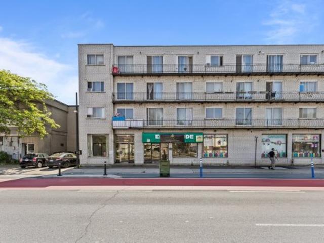 80 Boul. Henri Bourassa O. Montréal Ahuntsic Cartierville, QC, H3L 1M7 commercial for lease | Listing ID 13212 | Royal LePage
