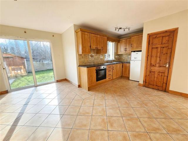 80 Dun Na Hinse, Lahinch Road, Ennis, Co. Clare DNG O'Sullivan Hurley 4906 MyHome. Ie Residential