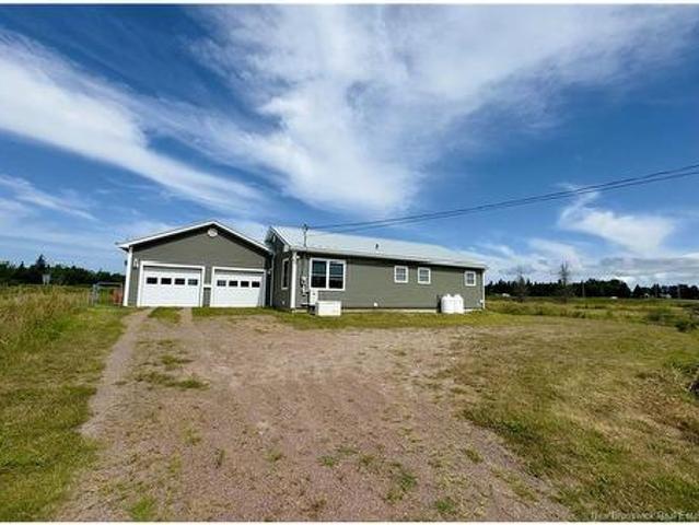 80 East Main St, Port Elgin, NB, E4M 2X7 house for sale | Listing ID NB113789 | Royal LePage