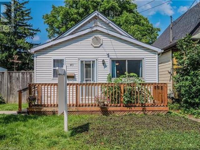 80 East 33Rd Street, Hamilton, ON, L8V 3T2 house for sale | Listing ID 40746 | Royal LePage