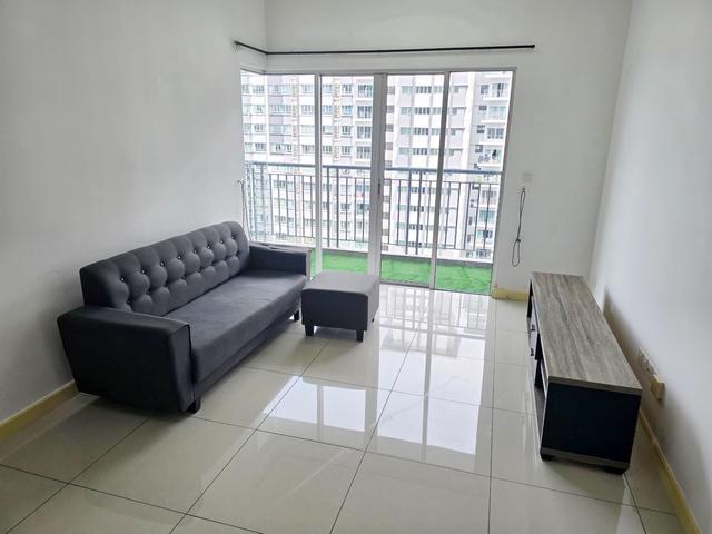 80 FFURNISH BALCONY Savanna Executive Suite Southville City UKM