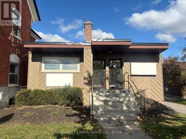 80 Hunter Street E, Peterborough Ashburnham Ward 4, ON, K9H 1G5 commercial for lease | Listing ID X13462 | Royal LePage