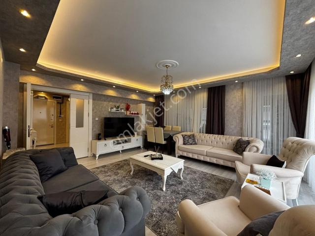 ▄%80 Kredi▄cadde Üzeri, 3+1, 135m2, Yüksek Ara Kat, Teras Balkon