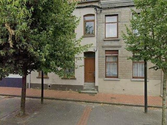 80 m2 apartment for rent in Leuze en Hainaut