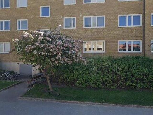 80 m2 lägenhet uthyres i Åmål