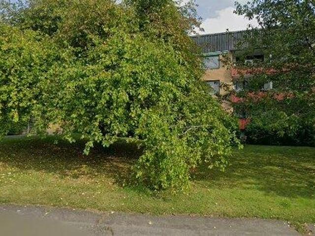80 m2 lägenhet uthyres i Trollhättan
