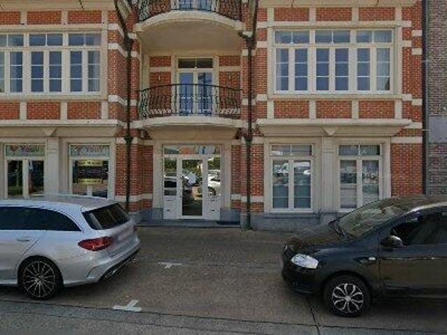 80 m2 office space for sale in Beringen