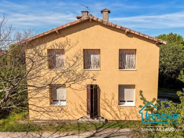 ? 80 m² aujourd'hui, 160 m² demain — maison à projet sur