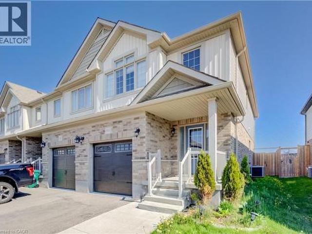 80 Miranda Path, Elmira, ON, N3B 1N3 house for sale | Listing ID 40858 | Royal LePage