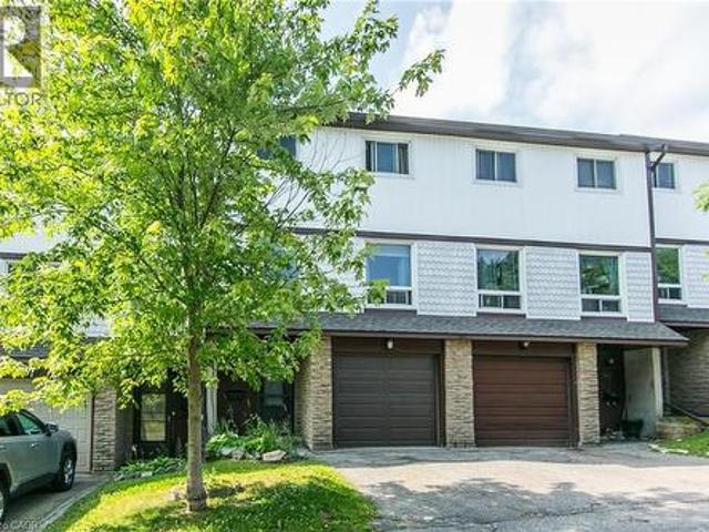 80 Old Country Drive Unit# 41, Kitchener, ON, N2E 2E5 townhouse for sale | Listing ID 40844 | Royal LePage