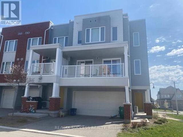 80 Progress Crescent, Kitchener, ON, N2R 0R7 townhouse for lease | Listing ID X13083 | Royal LePage