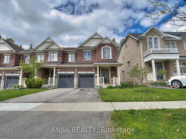 80 Radial Drive E, Aurora | 3Beds/3Bath, Townhouse, $3,250/mo | Condos. Ca