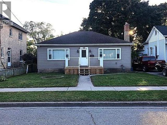 80 Roseview Avenue, Cambridge, ON, N1R 4A7 house for sale | Listing ID 40820 | Royal LePage