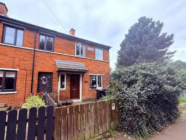 80 Sandbrook Park