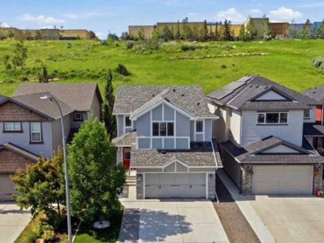 80 Sherwood Crescent Nw, Calgary, AB, T3R 0G2 house for sale | Listing ID A2327 | Royal LePage