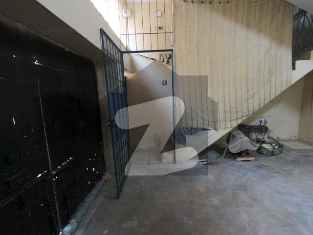 80 Square Yards House For sale In Qayyumabad D Area Karachi