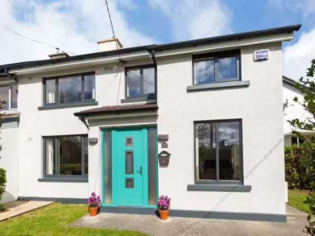 80 St Fintan's Park, Deansgrange, Co. Dublin, A94FR52 is for s.