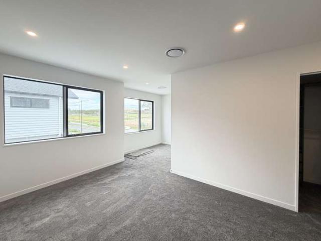 80D Tukutata Crescent, Milldale, Rodney